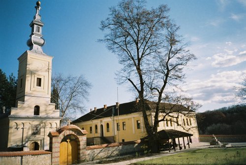 Bezbrižna zima za izbegla i raseljena lica sa teritorije Lajkovca